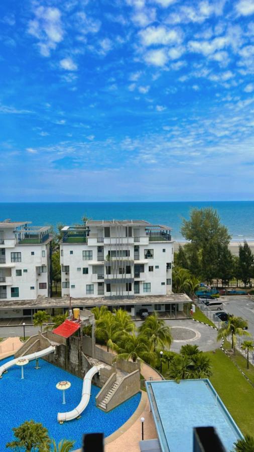 Swiss Garden Residence Pool Sea View Beach Resort Luxury Apartment & Family Suite Куантан Экстерьер фото
