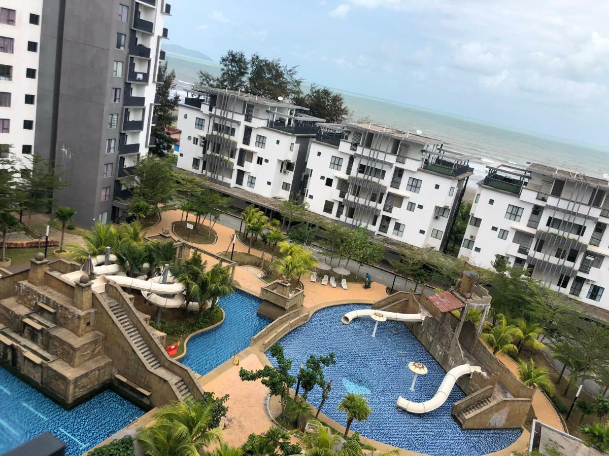 Swiss Garden Residence Pool Sea View Beach Resort Luxury Apartment & Family Suite Куантан Экстерьер фото